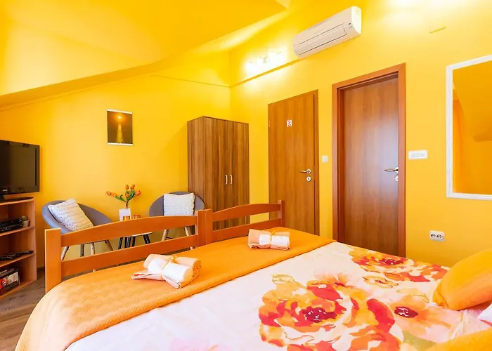 Comfort King Room